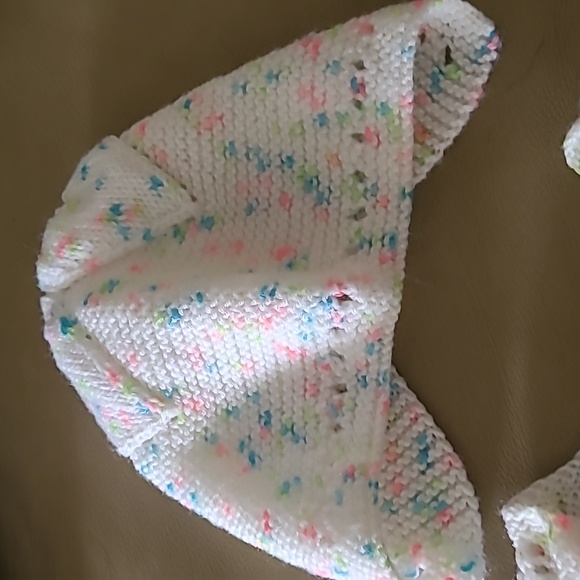 Handmade knit white speckled sweater and bonnet. - Picture 3 of 3